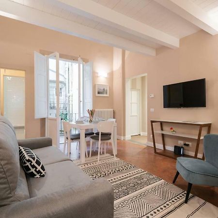 Scala Apartments Via Borgo Pinti Florence Ngoại thất bức ảnh
