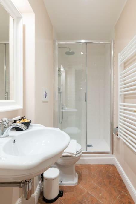 Scala Apartments Via Borgo Pinti Florence Ngoại thất bức ảnh